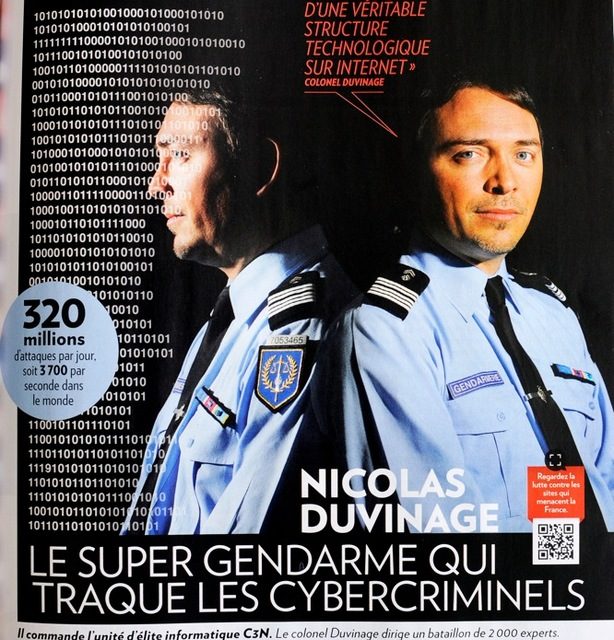 Nicolas DUVINAGE, “Le super gendarme qui traque les Cybercriminels”. “PARIS MATCH” du 2 au 8 juin 2016