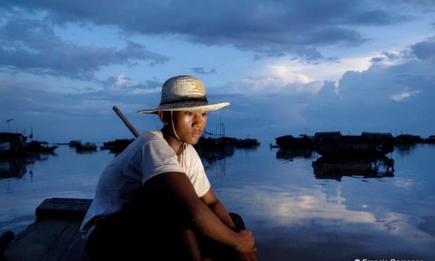 TONLÉ SAP, LE LAC HABITÉ